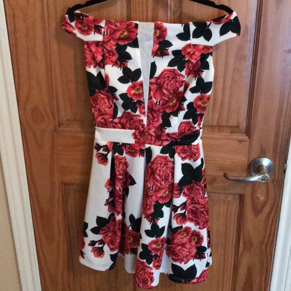 NWOT floral print mini dress size S for women